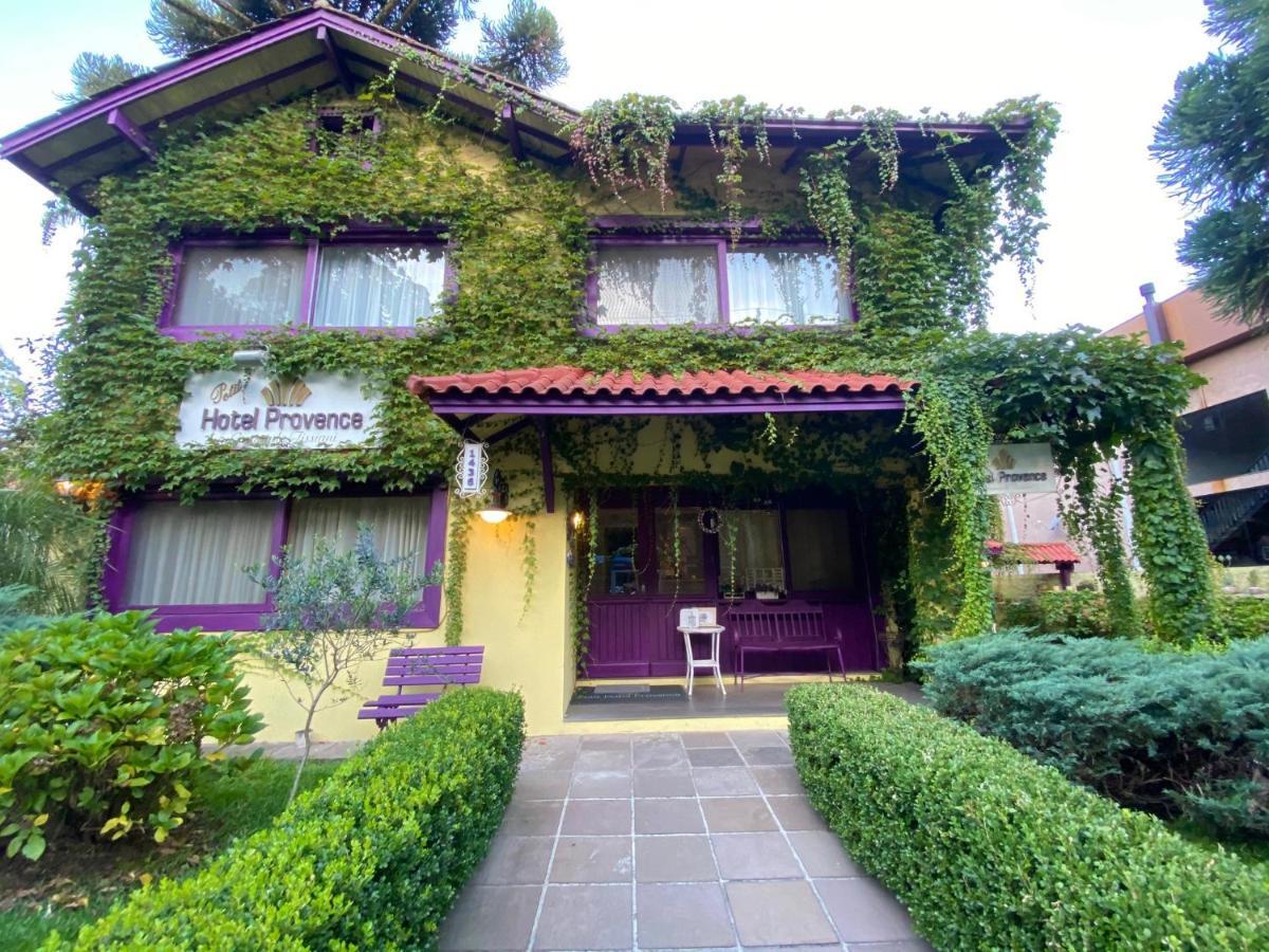 Petit Hotel Provence Gramado Exterior foto